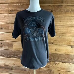 Y2K Bon Jovi black band tee with skull design